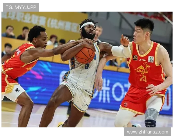 2020年浙江与上海男篮精彩对决全场录像回顾与分析